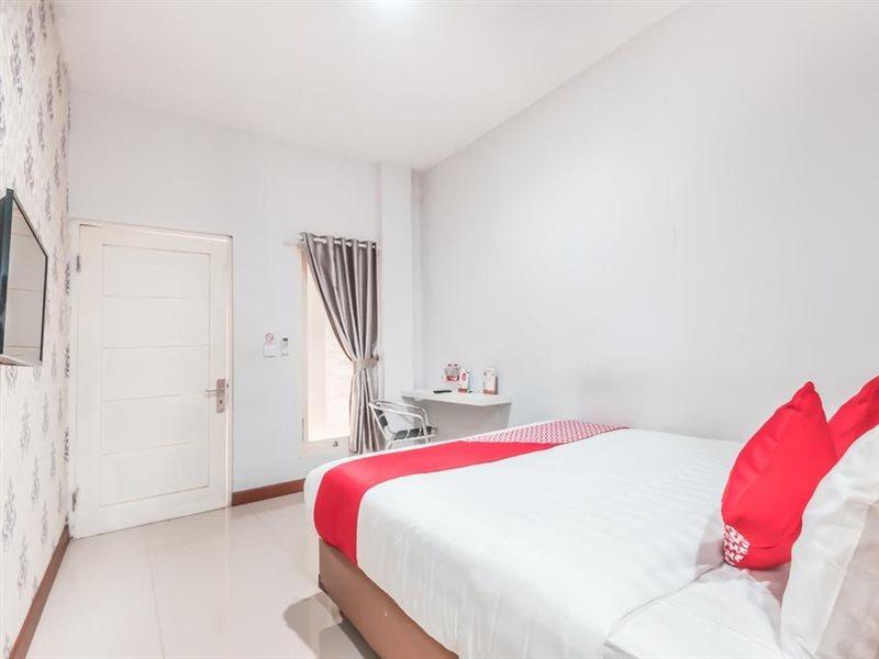 OYO 1555 Unik Guesthouse Syariah Jakarta Ruang foto