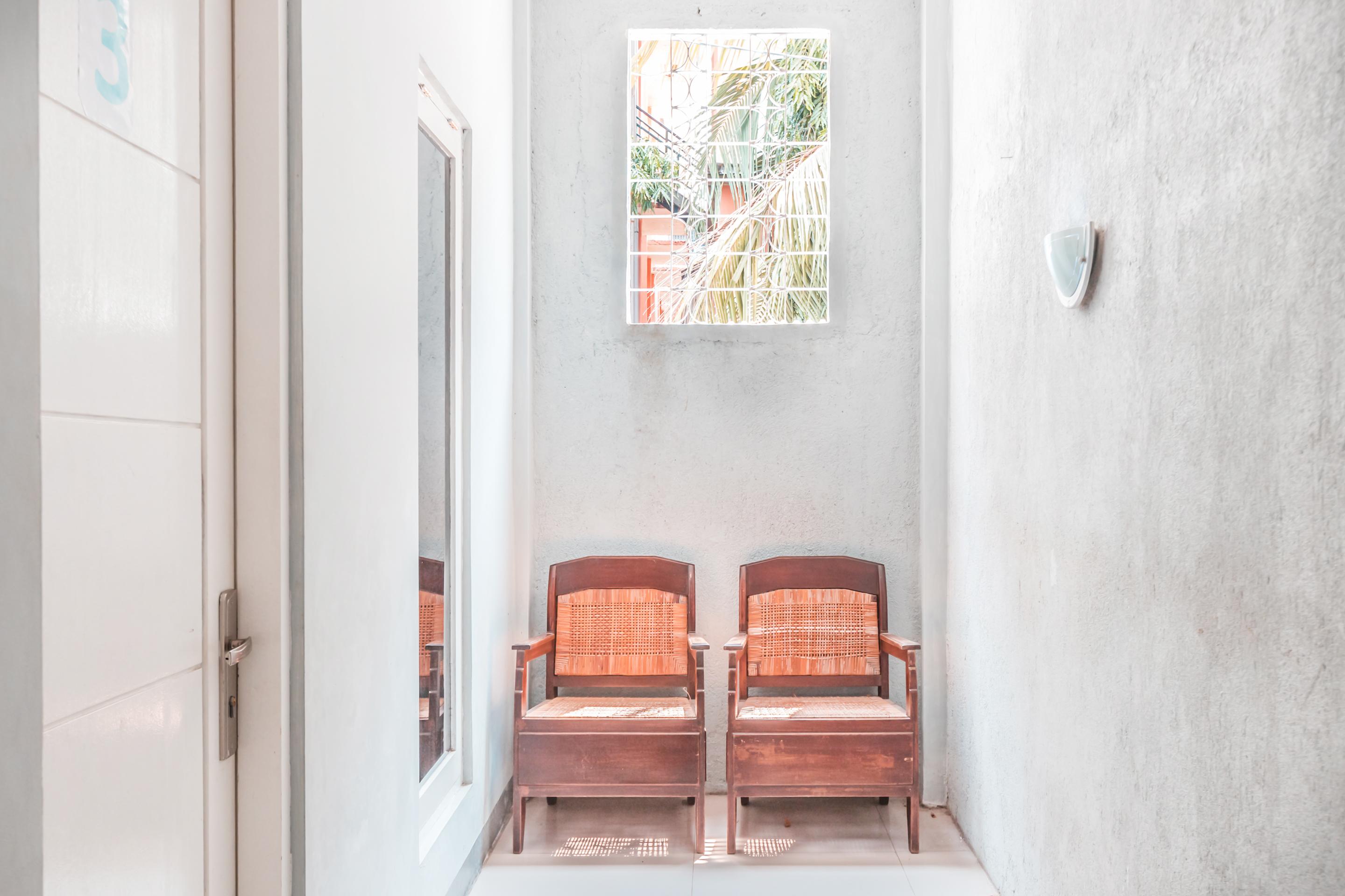 OYO 1555 Unik Guesthouse Syariah Jakarta Bagian luar foto