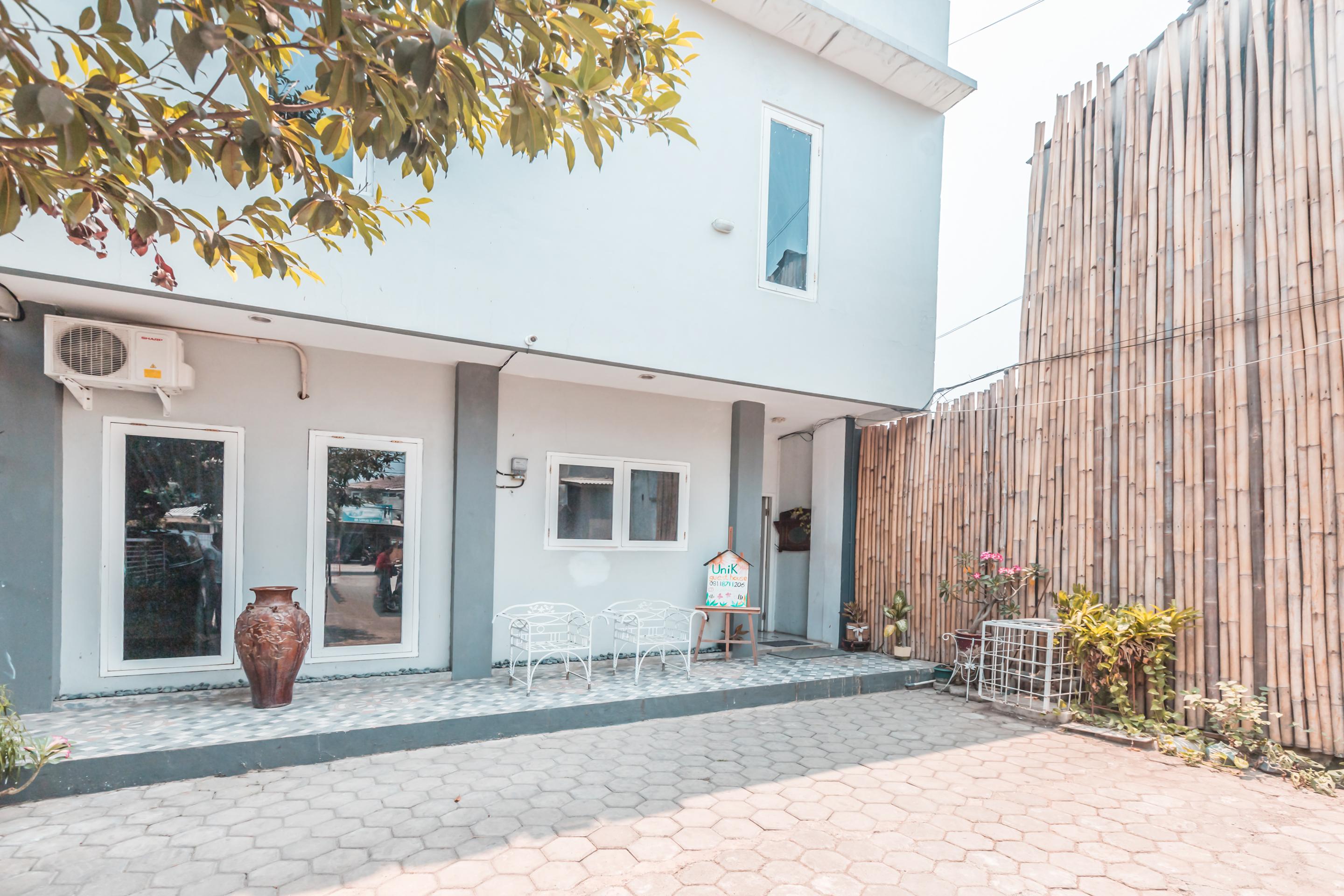 OYO 1555 Unik Guesthouse Syariah Jakarta Bagian luar foto
